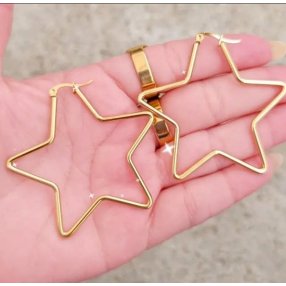ARETES ESTRELLA BRILLANTES ELEGANTES DORADOS MEDIANOS 5 CM