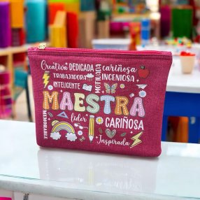 COSMETIQUERA DE LONA ROSA CON MENSAJE PARA MAESTRA