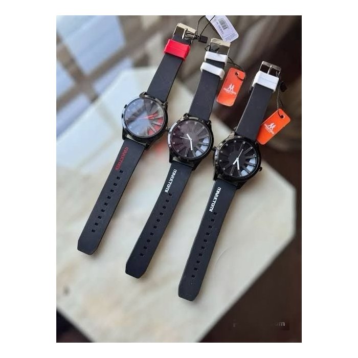 PQTE. 4 RELOJES CABALLERO MARKTOMY MODELOS Y COLORES SURTIDOS