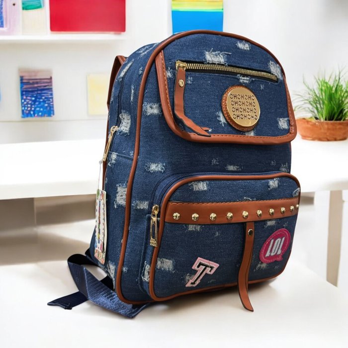 Mochila de Mezclilla con parches Marino.