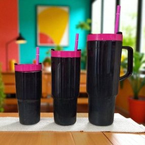 TRÍO VASOS TRASLUCIDOS NEGRO TAPA ROSA