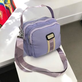 Crossbody Con Franja Lila 3 CIERRES