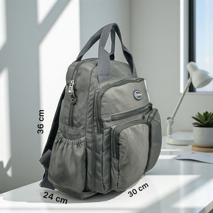 Mochila tipo kipling con 6 compartimetos Negro