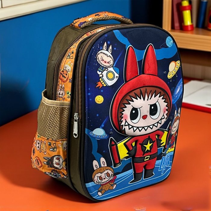 Mochila kínder doble cierre  Labubu niño
