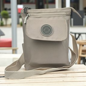 Mariconera 2 en 1, con 3 compartimentos  Cream