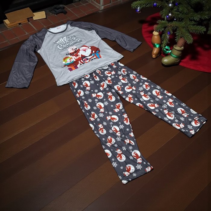 Pijama Christmas Dama Unitalla Santa & Reno en Gris Claro
