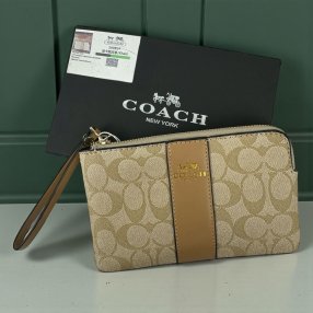 Monedero tipo Coach con caja – Empaque de regalo elegante