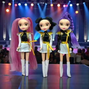 Trio De Muñeca Demon Guerreras Kpop