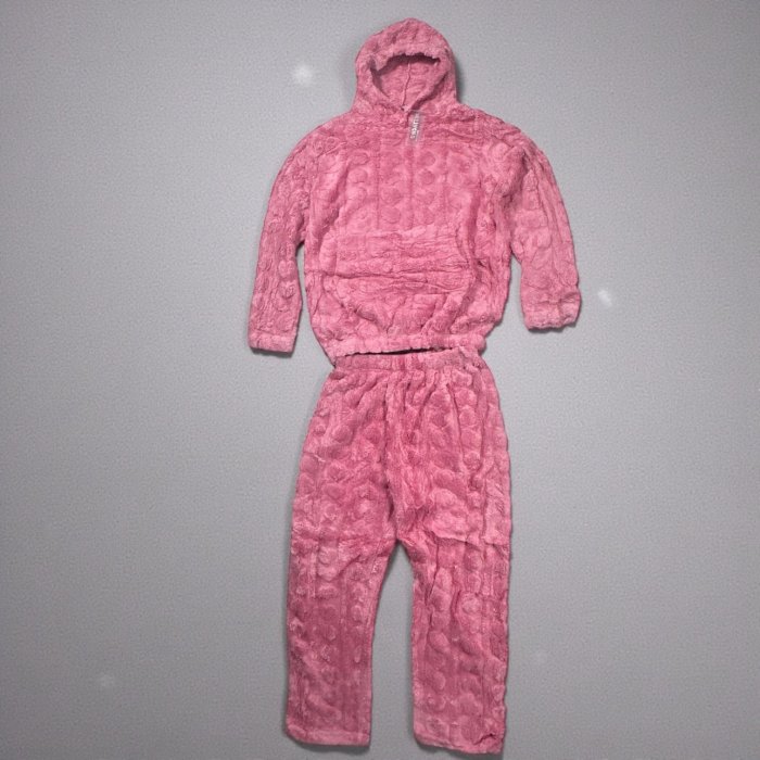 Set Pijama Relieve Corazón Rosa