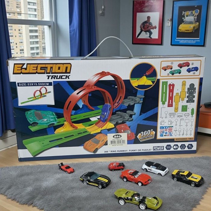 Pista 360 Con 4 Carros De Colores Ejection