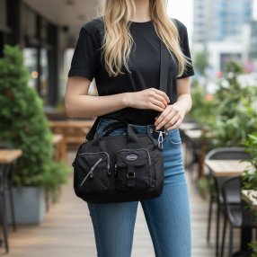 Bolsa negra multiusos con doble asa y correa ajustable