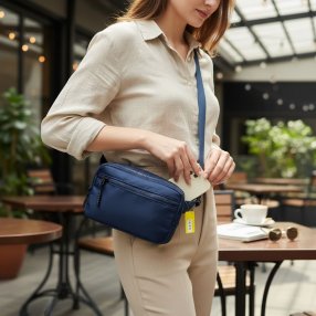 Riñonera Deportiva 3 Cierres Azul Marino