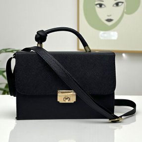 Bolso negro elegante para mujer ideal para uso diario y eventos