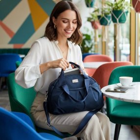 Bolso marino moderno para mujer cómodo y perfecto para el día a día