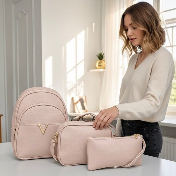 Set de mochila rosa y cosmetiqueras – ideal para uso diario