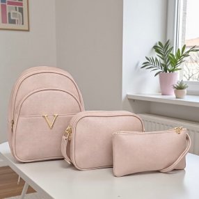 Set de mochila rosa y cosmetiqueras – ideal para uso diario