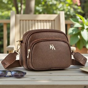 Bolsa crossbody cafe  compacta – ideal para uso diario