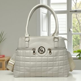 Bolsa blanca de hombro elegante – ideal para uso diario y oficina