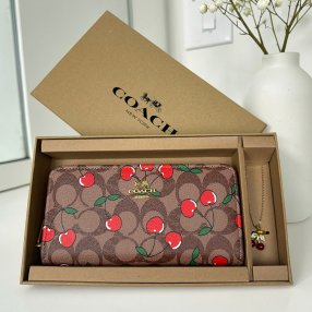 Cartera para dama con accesorio, presentación tipo regalo