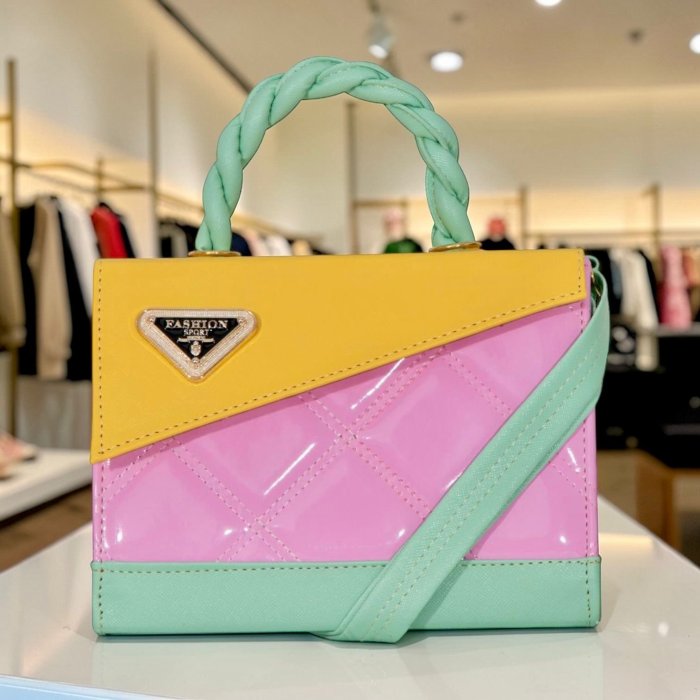 Cross estructurada multicolor pastel  estilo juvenil elegante