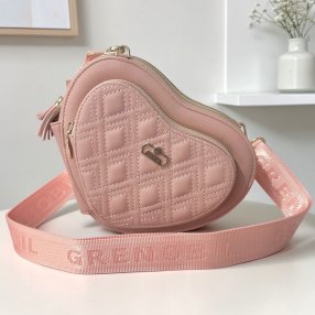 Bolsa crossbody corazón para dama diseño moderno