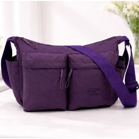 Bolsa crossbody morado amplia con bolsillos frontales