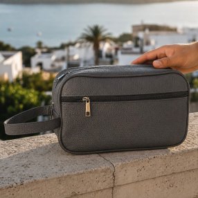 Organizador de mano para caballero práctico y elegante