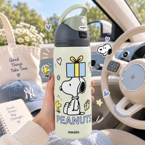 Termo Tipo Owala Snoopy 32 oz / 945 ml